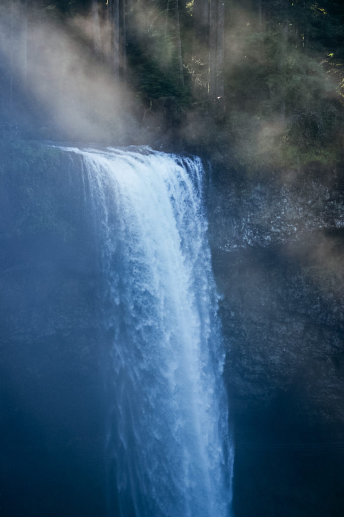 Embodiment for waterfall like Aquarius Season