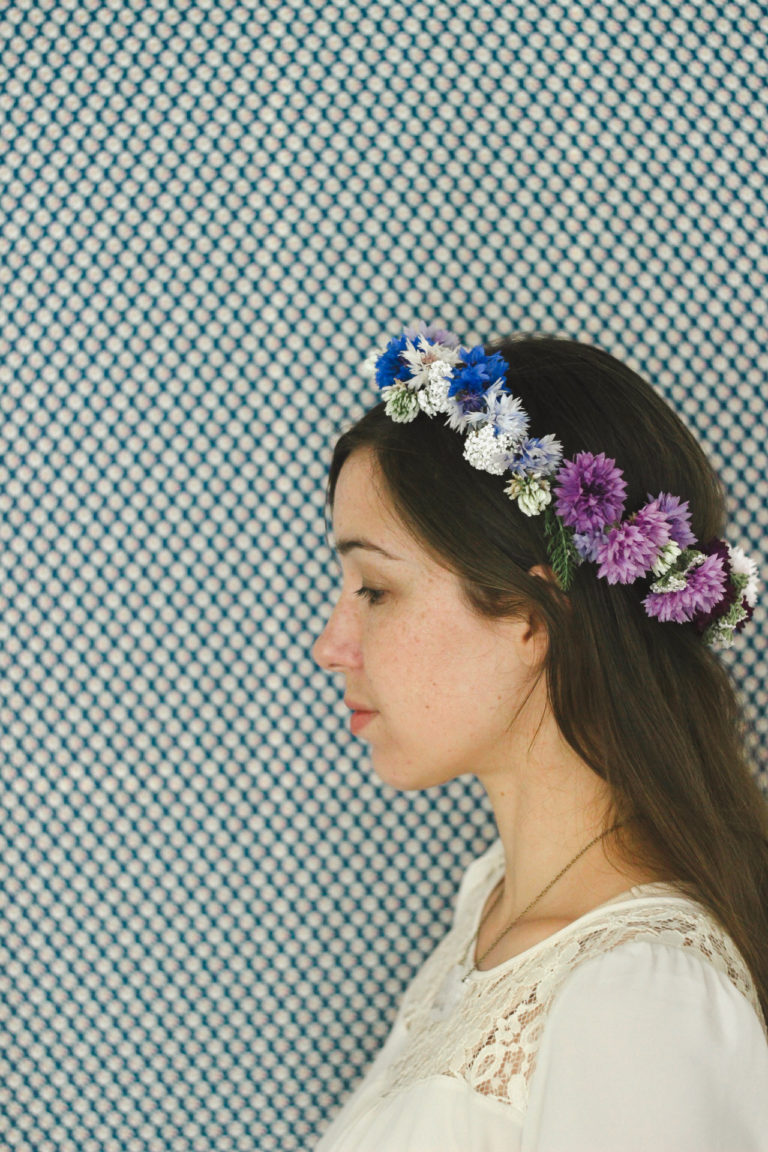 How to make a flower crown